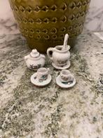 Kerstcadeau tip: vintage poppenhuis servies setje, Ophalen of Verzenden, Zo goed als nieuw, Poppenhuis