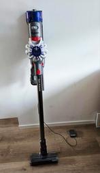 Praktische Dyson v8 steelstofzuiger, Ophalen, Zo goed als nieuw