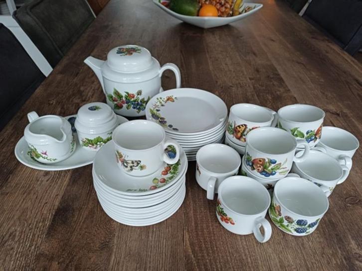 Marjolein Bastin 12 delig koffie servies met gebaksbordjes, Huis en Inrichting, Keuken | Servies, Zo goed als nieuw, Compleet servies
