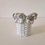 Lladro stijl puppy s in mand Porselein bloempot, Ophalen of Verzenden