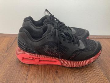 Under Armour Hovr Mega CT black red hardloopschoenen sneaker beschikbaar voor biedingen