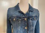 Emporio Armani jeans jack met kanten rand in maat 38, Kleding | Dames, Ophalen of Verzenden, Zo goed als nieuw, Maat 36 (S), Blauw