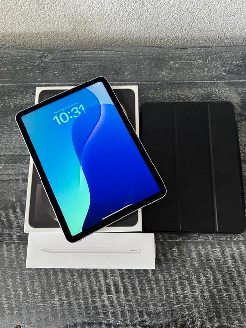 Apple iPad Air 5th Generatie 64GB + Apple Pencil + Hoes, Computers en Software, Apple iPads, Zo goed als nieuw, Apple iPad Air