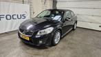 Volvo C30 1.6 D2 R-edition NAP Leder Dak Navi PDC Cruise Air, Voorwielaandrijving, 28 km/l, Gebruikt, 4 cilinders