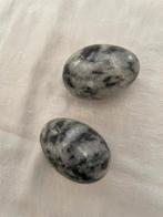 Stenen eieren, Ophalen