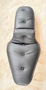 Mustang Regal Duke Pillow Motor Zadel, Motoren, Ophalen, Gebruikt