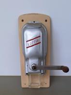 vintage Zassenhaus koffiemolen de gietijzeren wandmolen, Antiek en Kunst, Antiek | Keukenbenodigdheden, Ophalen of Verzenden