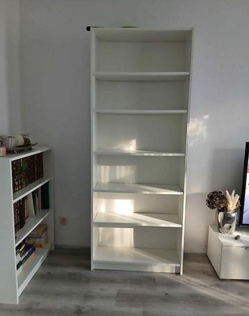 Witte boekenkast billy