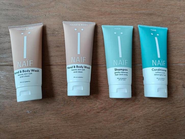 Naïf 200 ml x 4 - Shampoo, Conditioner & Body Wash, Sieraden, Tassen en Uiterlijk, Uiterlijk | Haarverzorging, Nieuw, Ophalen of Verzenden