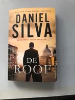 2 Boeken Daniel da Silva en Alistair mac cleans De  de roof, Ophalen of Verzenden, Gelezen, Danie[ da silva