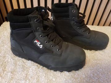 Fila boots maat 43 nette staat. beschikbaar voor biedingen