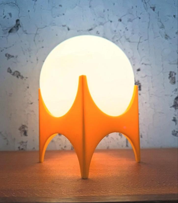 Space Age design tafellamp Richard Essig, Huis en Inrichting, Lampen | Tafellampen, Zo goed als nieuw, Minder dan 50 cm, Glas