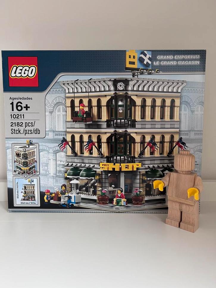 •LEGO 10211 •Grand Emporium•Nieuw•Sealed•, Kinderen en Baby's, Speelgoed | Duplo en Lego, Nieuw, Lego, Complete set, Verzenden