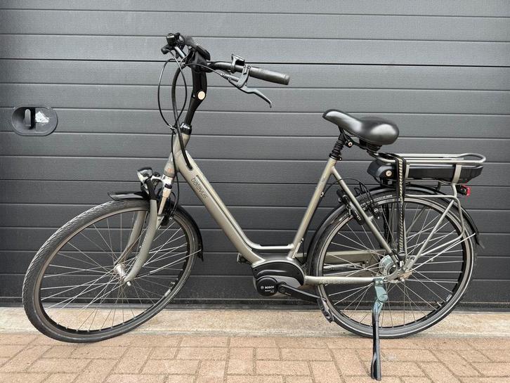 Batavus Wayz E-Go – Bosch Active Line Plus – 400Wh – Nexus 8, Fietsen en Brommers, Fietsen | Dames | Damesfietsen, Zo goed als nieuw