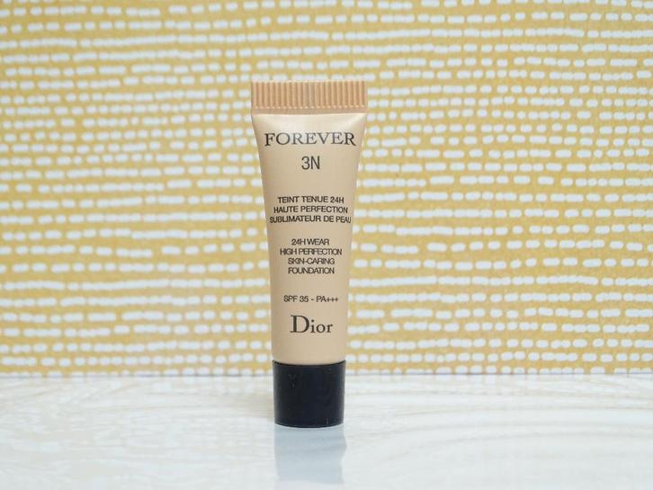 Dior Forever Foundation 3N (1 proefje), Sieraden, Tassen en Uiterlijk, Uiterlijk | Cosmetica en Make-up, Nieuw, Make-up, Gehele gezicht