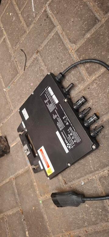 AP Systems Micro-omvormer YC600 - Zo Goed Als Nieuw beschikbaar voor biedingen