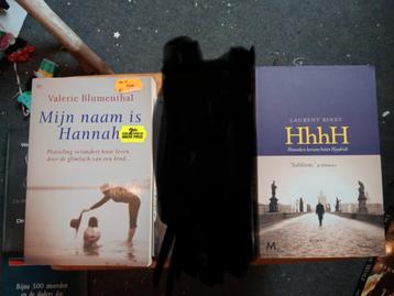2 boeken (40) beschikbaar voor biedingen