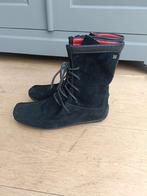 Tommy Hilfiger Suède Laarsjes - Maat 38, Zwart, Lage of Enkellaarzen, Ophalen of Verzenden, Zo goed als nieuw