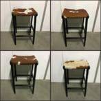 4 Barkrukken met koeienhuid - bruin - vierkant - TTM Wonen, Huis en Inrichting, Barkrukken, Met voetsteun, Www.ttmwonen.nl, 60 tot 90 cm