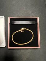 Pandora studded chain armband goud met hartje, Sieraden, Tassen en Uiterlijk, Armbanden, Nieuw, Goud, Goud, Ophalen of Verzenden