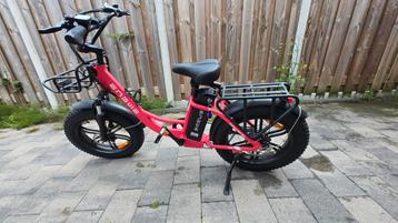 Elektrische fiets van Pink Eel / Electric bike Enguie pink beschikbaar voor biedingen