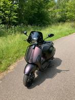 Vespa Sprint 2017 – 11.000 km – Unieke kleur - Goede prijs, Fietsen en Brommers, Scooters | Vespa, Ophalen, Maximaal 45 km/u, Vespa S