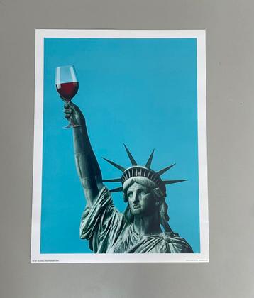 Wall Editions Drink Liberty statue foto print art poster beschikbaar voor biedingen