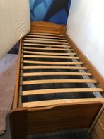 Eenpersoonsbed 190x200 met matras, Huis en Inrichting, Slaapkamer | Bedden, Ophalen, Gebruikt, Eenpersoons, Bruin