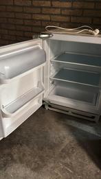 Inbouwkoelkast Bosch, Witgoed en Apparatuur, 200 liter of meer, Ophalen, Zo goed als nieuw, Zonder vriesvak