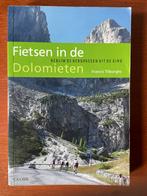 Fietsen in de Dolomieten - Reisgids, Boeken, Reisgidsen, Fiets- of Wandelgids, Europa, Ophalen of Verzenden, Gelezen