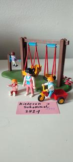 Playmobil kinderen met schommels nummer 3821 jaar 1995, Kinderen en Baby's, Speelgoed | Playmobil, Ophalen of Verzenden, Zo goed als nieuw