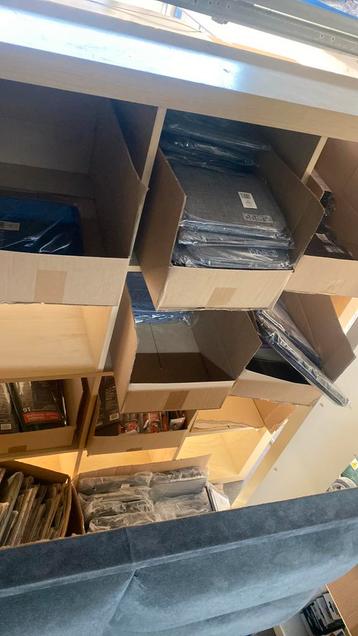 Partij Organizers - tasjes - 400 euro  beschikbaar voor biedingen
