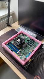 Moederbord met i-Xeon E3 1220 V1 inclusief doos, Ophalen of Verzenden, Zo goed als nieuw, Intel