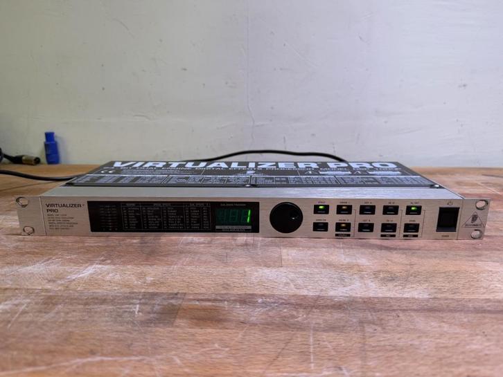Behringer DSP 1000P Virtualizer Pro effects processor, Muziek en Instrumenten, Effecten, Gebruikt, Delay of Echo, Distortion, Overdrive of Fuzz