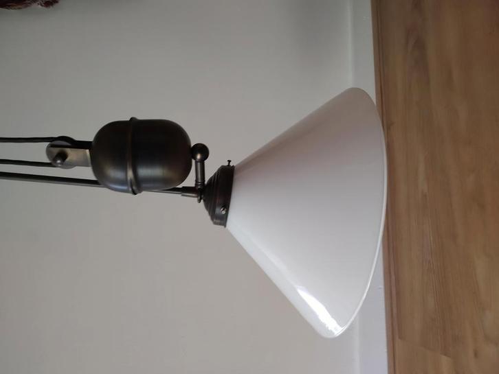 Hanglamp met contragewicht, katrollamp met glazen kap, Huis en Inrichting, Lampen | Hanglampen, Gebruikt, Minder dan 50 cm, Ophalen