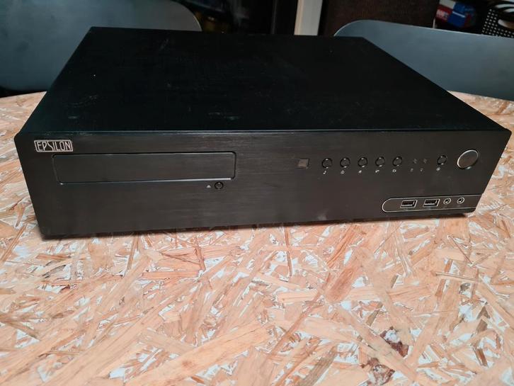 Epsilon htpc kast, Computers en Software, Desktop Pc's, Gebruikt, Ophalen of Verzenden