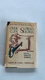 Over sloten en sleutels.  Vincent J M Eras gesigneerd, Ophalen of Verzenden, Gelezen