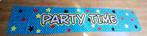 Banners feest versiering foute party alles in 1 koop, Hobby en Vrije tijd, Feestartikelen, Ophalen of Verzenden, Zo goed als nieuw