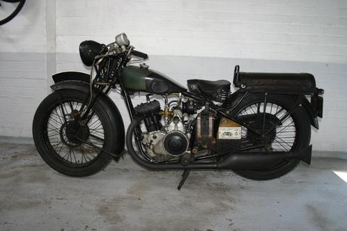 Gillet Herstal 350cc De luxe  1931 met  schuine cilinder, Motoren, Accessoires | Stickers, Ophalen
