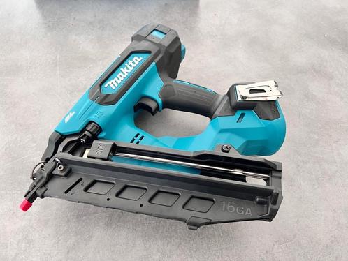 MAKITA DBN610Z 18V ACCU BRAD TACKER 16GA 1.6mm 32 t/m 64mm, Doe-het-zelf en Verbouw, IJzerwaren en Bevestigingsmiddelen, Nieuw