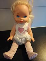 Leuke babypop met blond haar, Ophalen of Verzenden, Gebruikt, Babypop