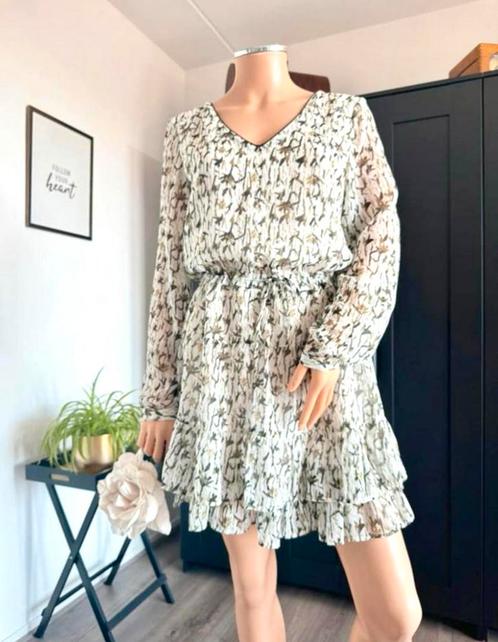 FREEBIRD jurk maat S Georgia White, Kleding | Dames, Jurken, Zo goed als nieuw, Maat 36 (S), Groen, Boven de knie, Ophalen of Verzenden