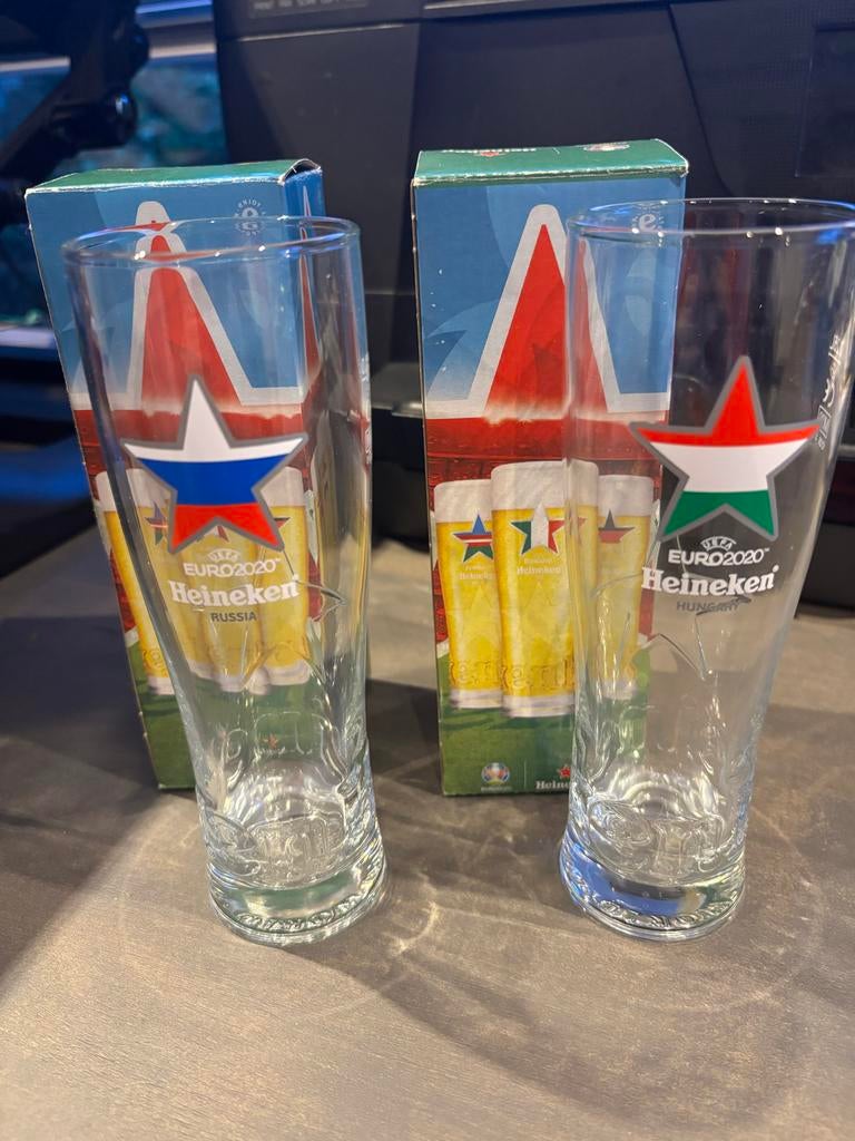 Heineken EURO2020 Bierglas Russia & Hungary, Verzamelen, Ophalen of Verzenden, Nieuw, Bierglas