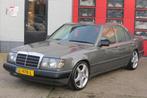Mercedes-Benz 200-500 (W124) 260 E 6 Cilinder, Euro 2, 2548 cc, Achterwielaandrijving, Gebruikt