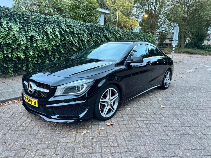 Mercedes-Benz CLA 180 1.6 90KW 7G-DCT (aut) 2016 Zwart, Auto's, Mercedes-Benz, Particulier, CLA, Benzine, B, Sedan, Automaat, Origineel Nederlands