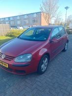 Volkswagen Golf 1.4 FSI 66KW 2004 Rood nieuw apk, Voorwielaandrijving, Zwart, 4 cilinders, 620 kg