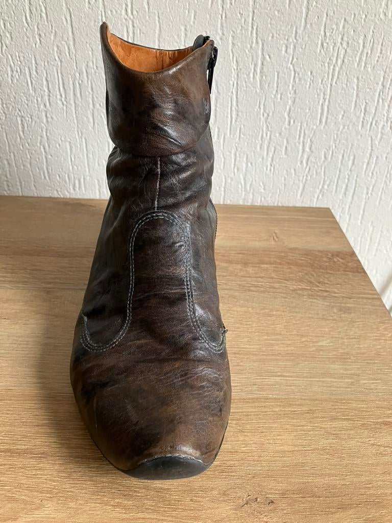 Korte laarsjes van Think maat  40. Met voetbed., Kleding | Dames, Schoenen, Lage of Enkellaarzen, Ophalen of Verzenden, Zo goed als nieuw