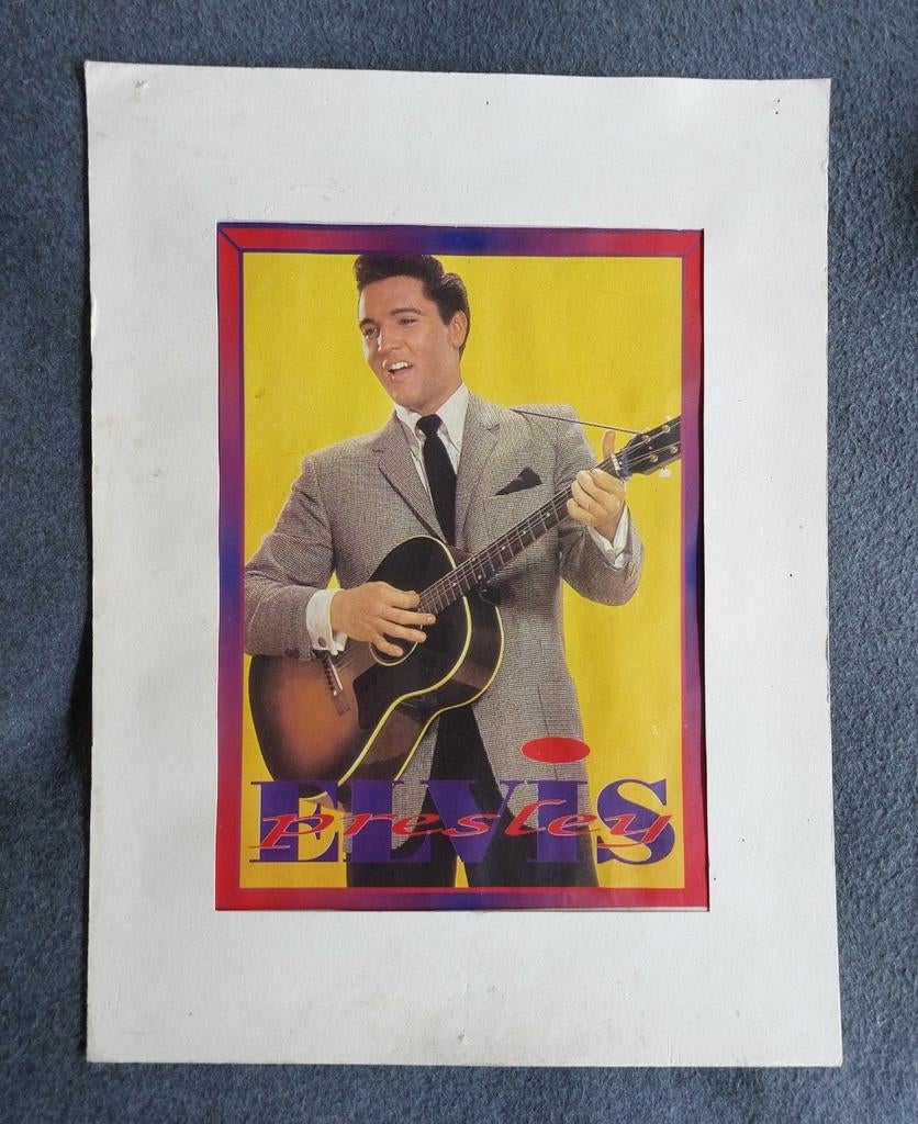 Middelgrote plaat Elvis Presley met paspartout jaren '60, Ophalen of Verzenden