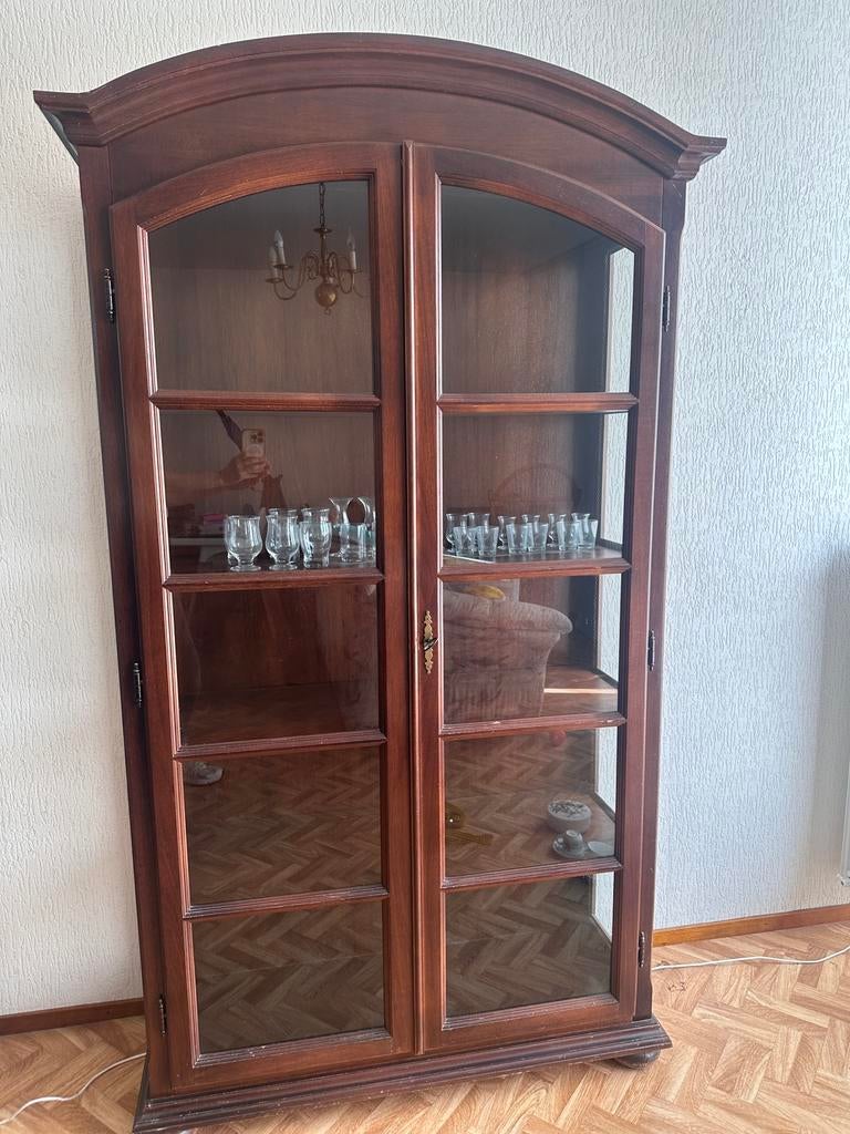Servieskast mahoniehout 193 hoog, Ophalen, Met plank(en), Gebruikt, Klassiek
