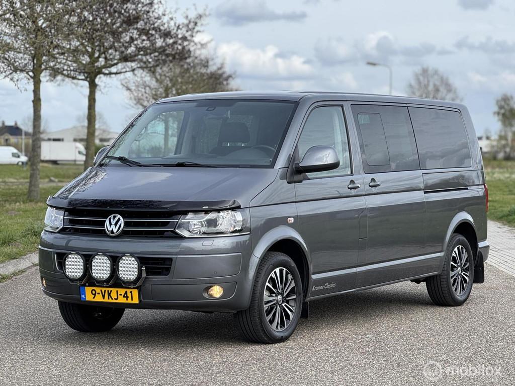 Volkswagen t5 Multivan 2.0 TDI L2H1 4Motion Nieuwe Motor, Auto's, Automaat, Euro 5, Lichtsensor, Gebruikt